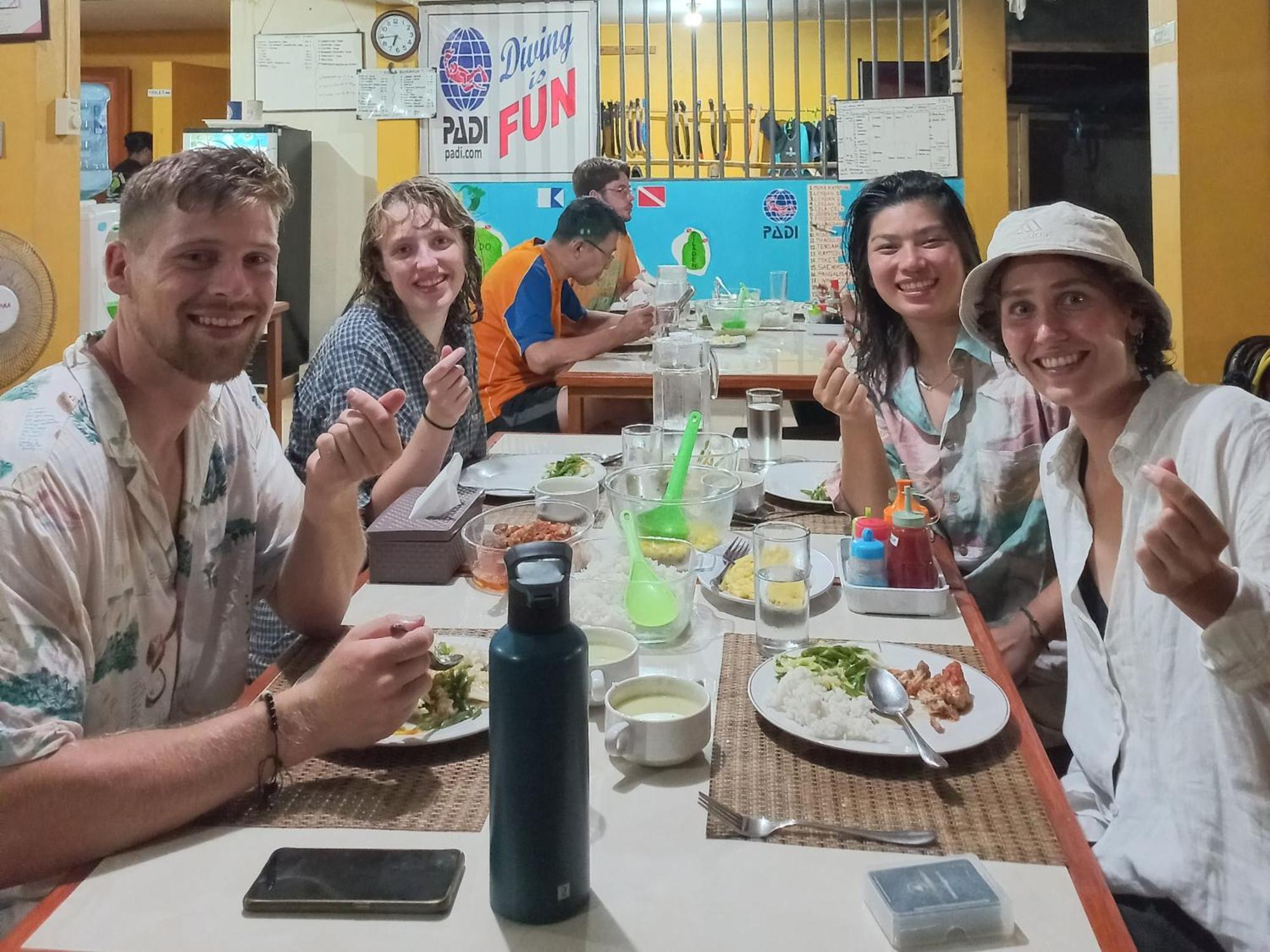 4 Sisters Divers Bunaken Exteriér fotografie